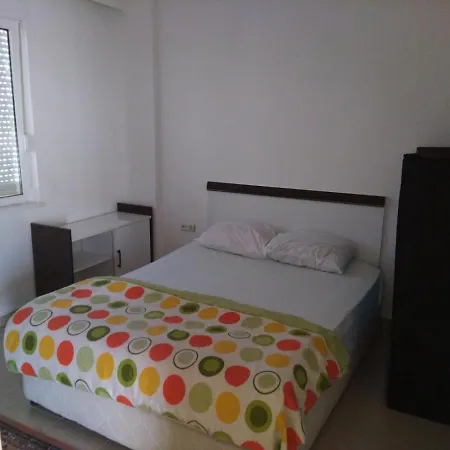Unal Sit A-4 * Side